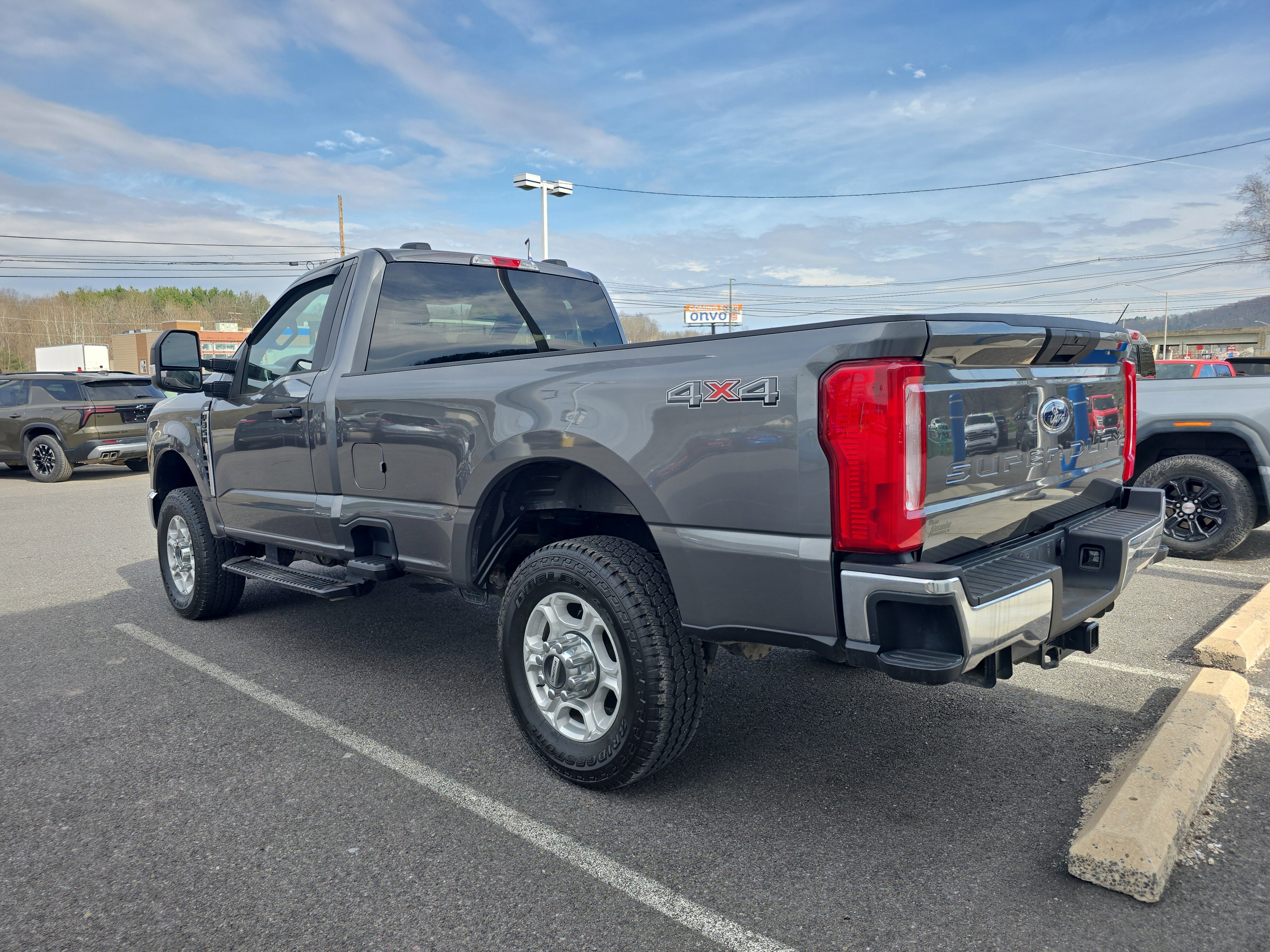Certified 2025 Ford F350 XLT w/ Snow Plow Prep Package AWD/4WD image 3