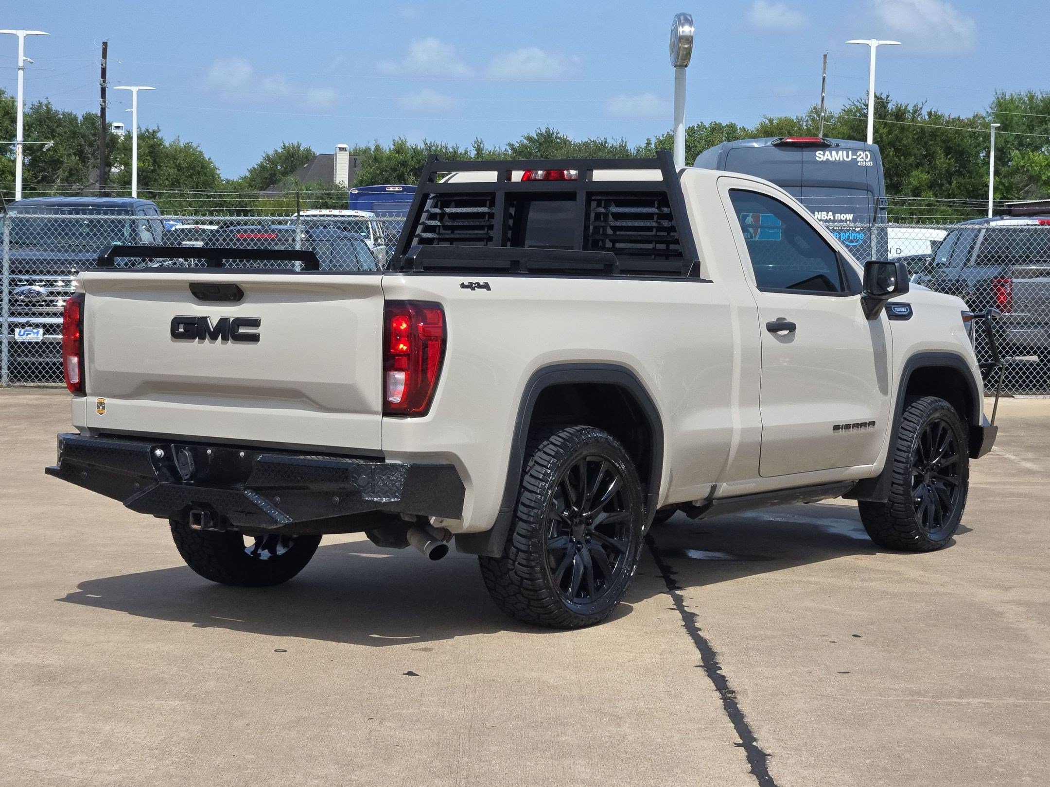 Used 2026 GMC Sierra 1500 Pro w/ Pro Value Package AWD/4WD image 3