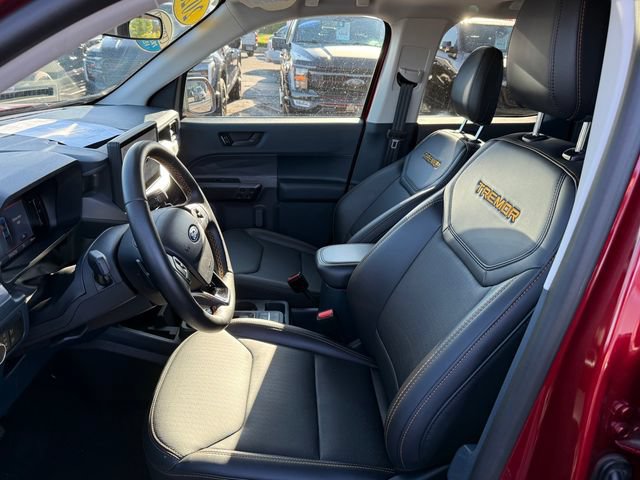 Certified 2025 Ford Maverick Tremor AWD/4WD image 6