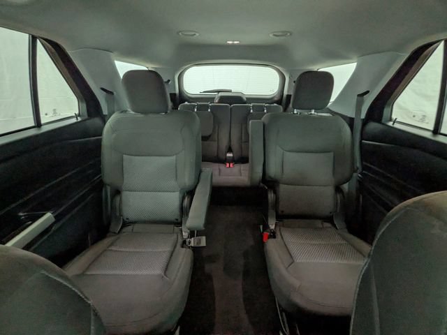 Certified 2023 Ford Explorer XLT w/ Class IV Trailer Tow Package AWD/4WD image 18
