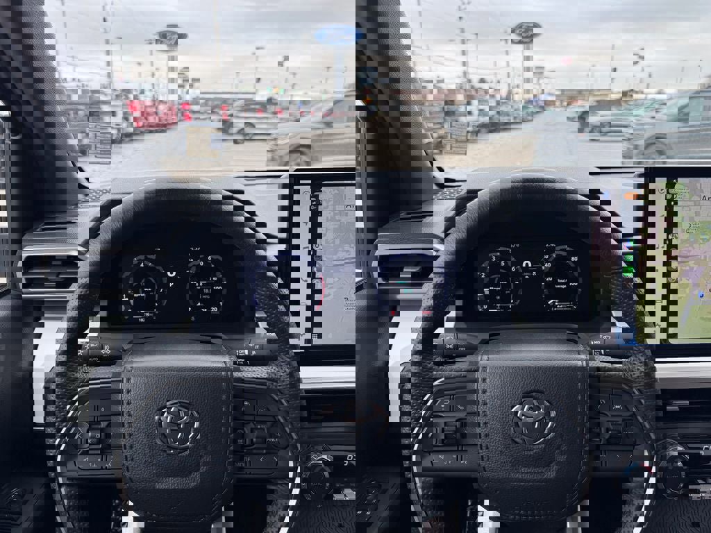 Used 2024 Toyota Tacoma TRD Off-Road AWD/4WD image 28