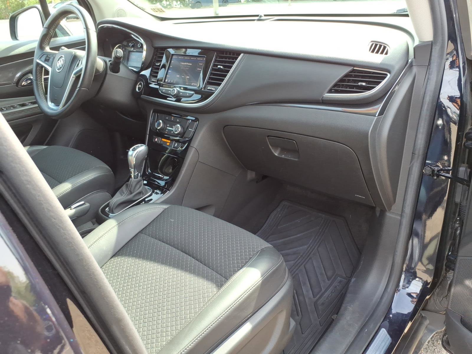 Used 2022 Buick Encore Preferred w/ Safety Package AWD/4WD image 10