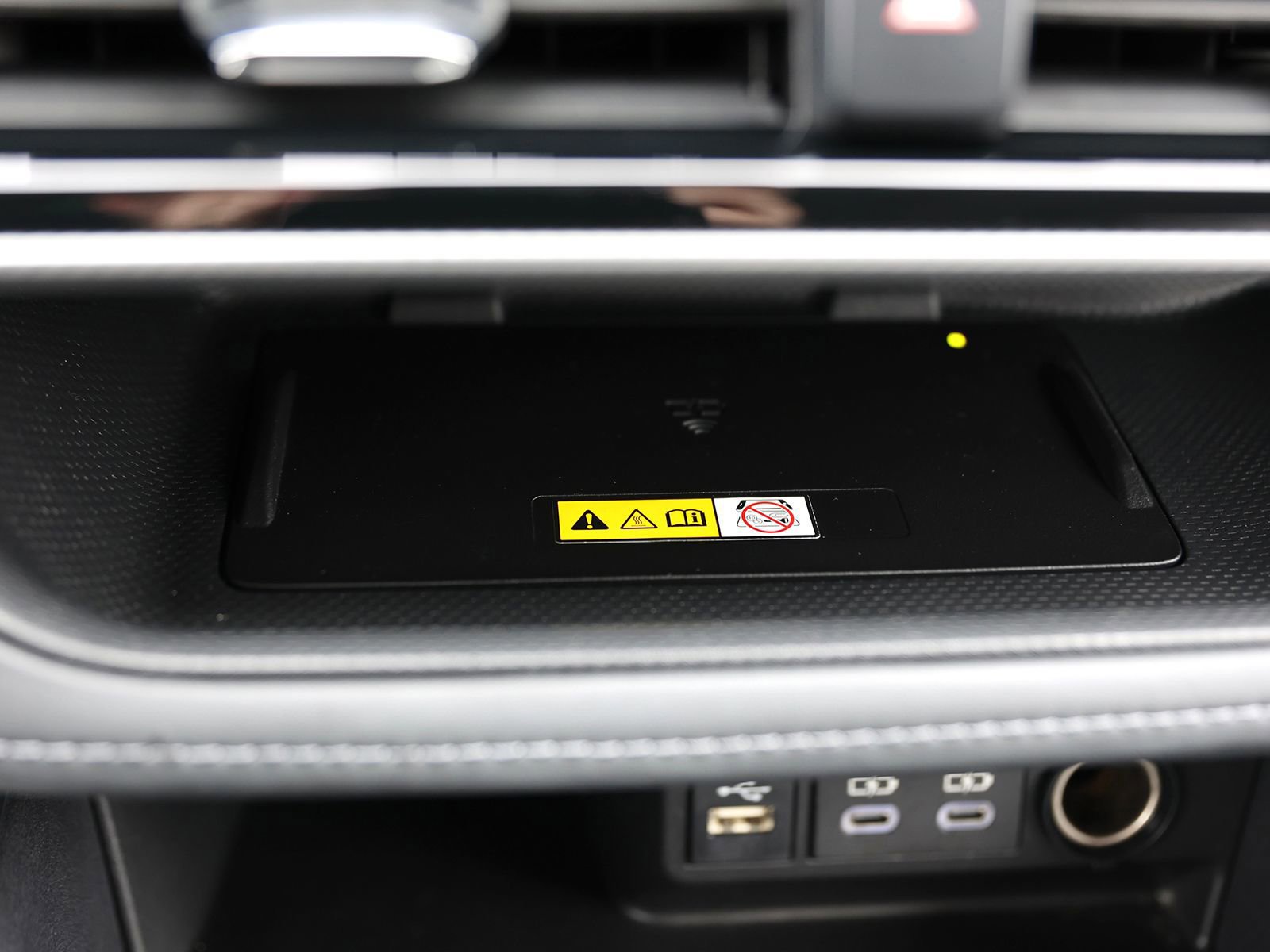 Used 2023 Toyota Highlander Platinum AWD/4WD image 31