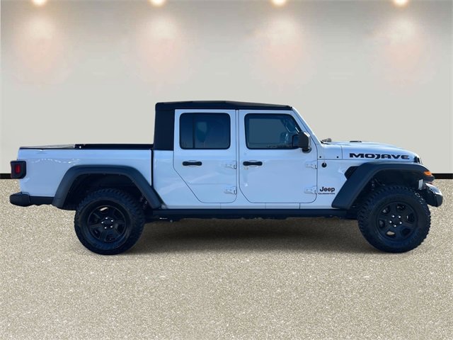 Used 2022 Jeep Gladiator Mojave image 4
