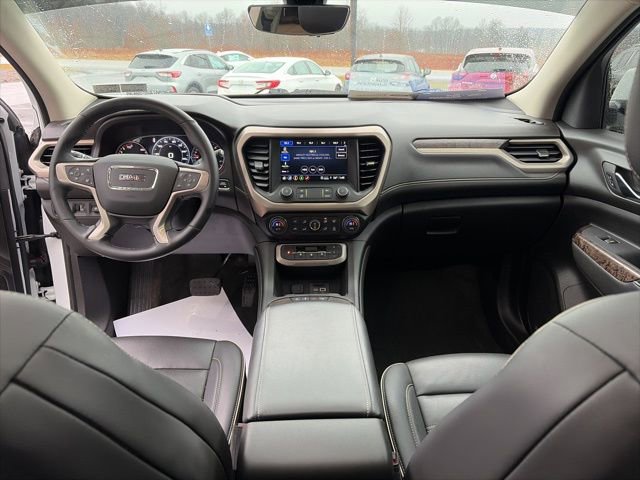Used 2023 GMC Acadia Denali w/ Denali Technology Package image 28