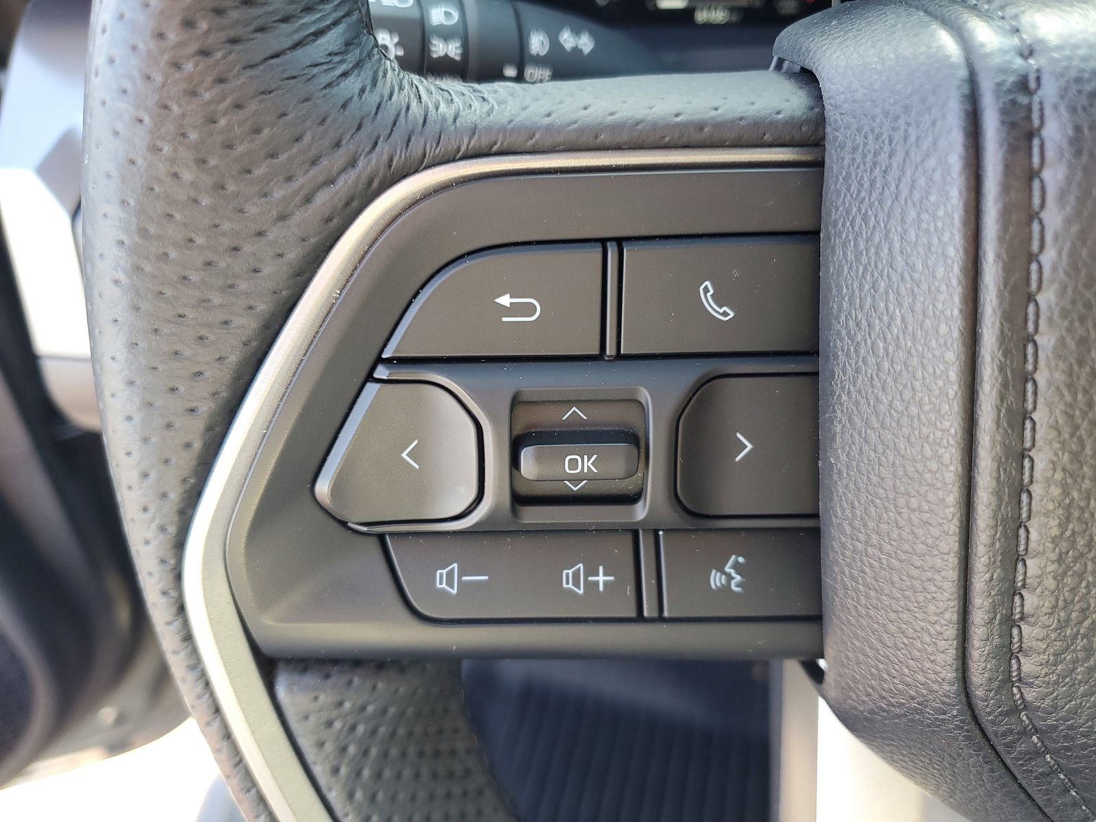 Used 2025 Toyota Tacoma TRD Sport RWD image 19