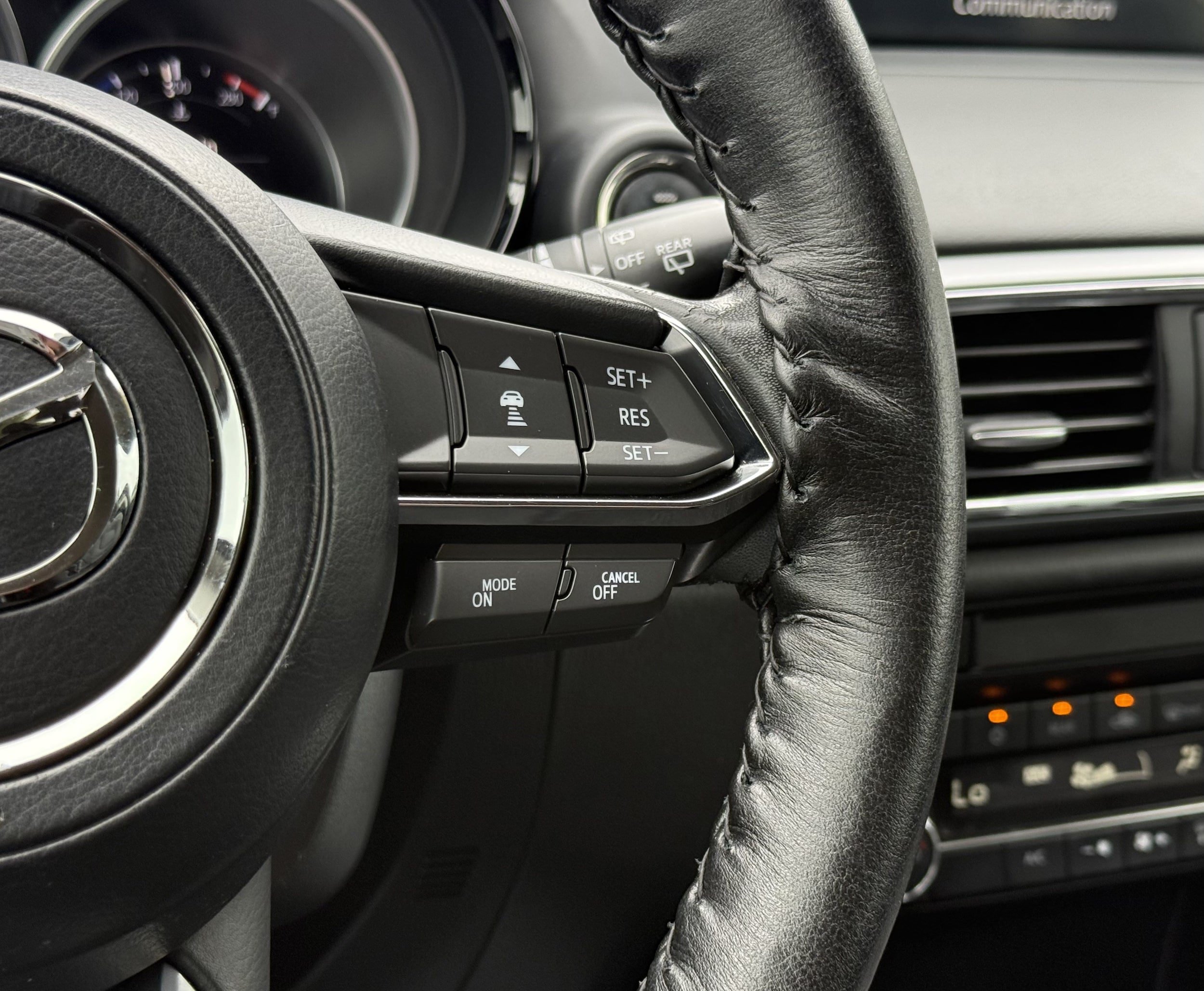 Used 2019 MAZDA CX-9 Touring FWD image 16