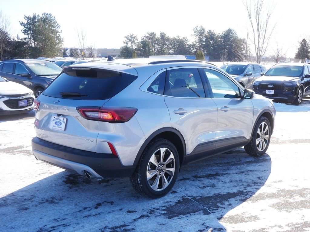 Certified 2024 Ford Escape Platinum image 5