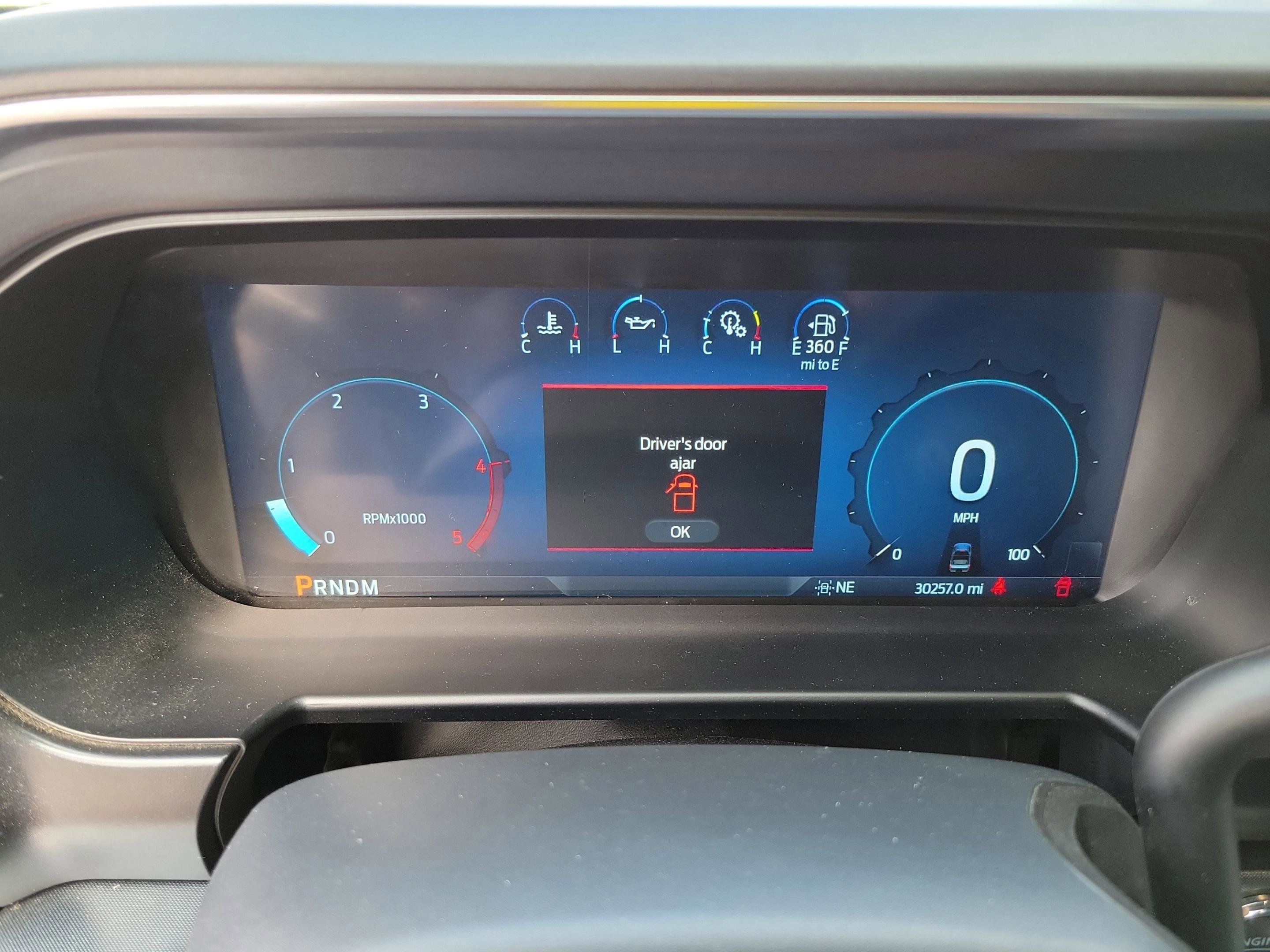 Certified 2024 Ford F250 Limited w/ FX4 Off-Road Package image 30