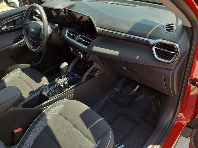 Used 2026 Chevrolet TrailBlazer LT FWD image 10