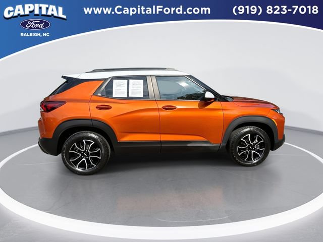 Used 2023 Chevrolet TrailBlazer ACTIV w/ Sun and Liftgate Package AWD/4WD image 9