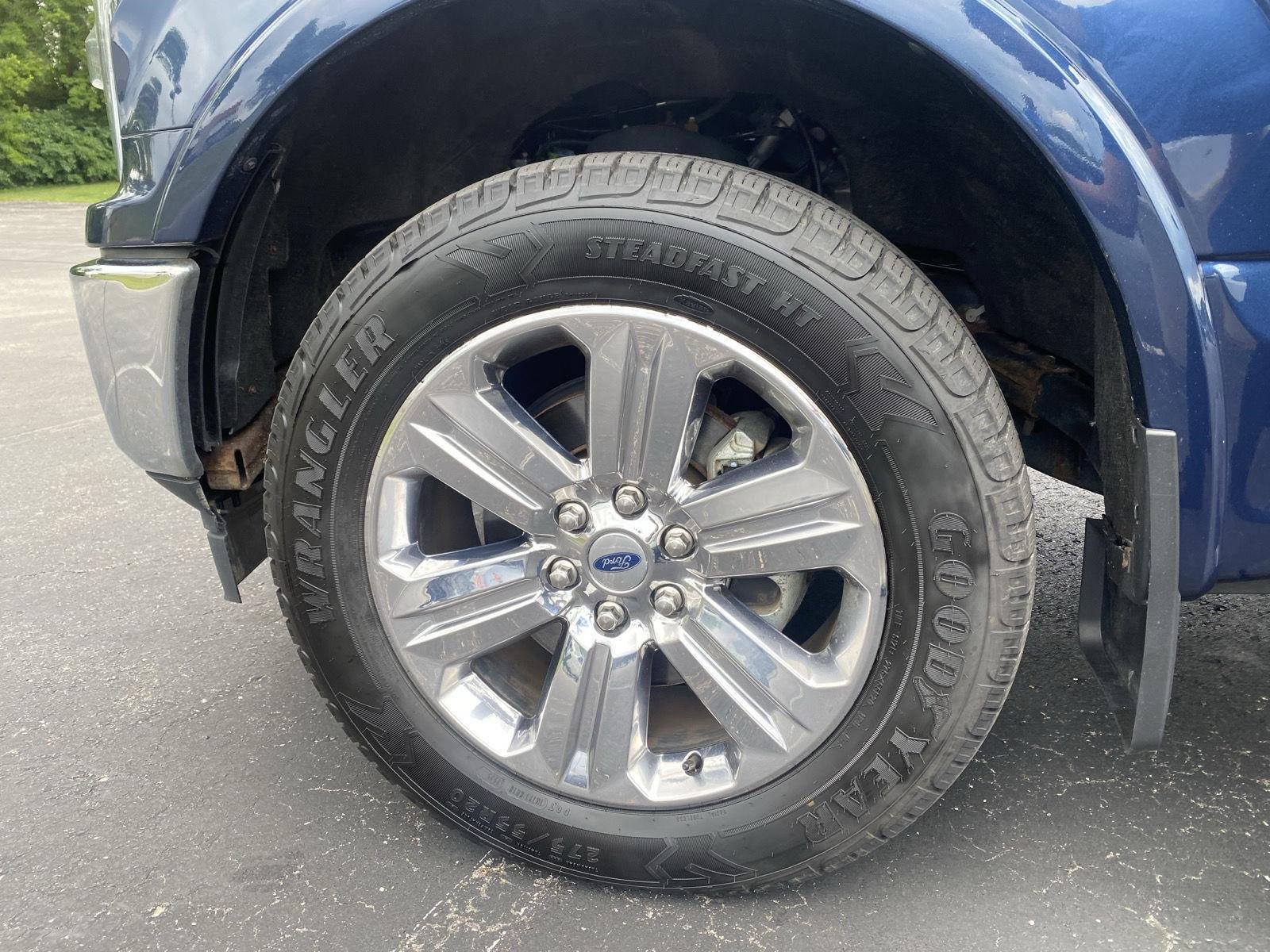Certified 2019 Ford F150 Lariat w/ Equipment Group 502A Luxury AWD/4WD image 5