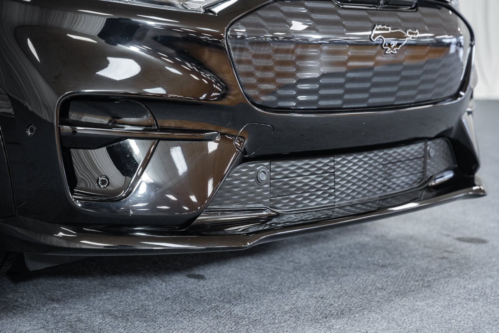 Certified 2023 Ford Mustang Mach-E GT w/ GT Performance Edition AWD/4WD image 17