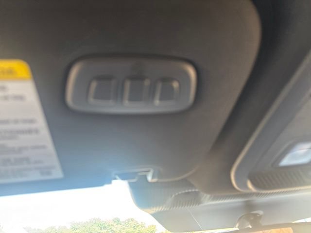 Certified 2025 Ford Explorer ST-Line AWD/4WD image 24