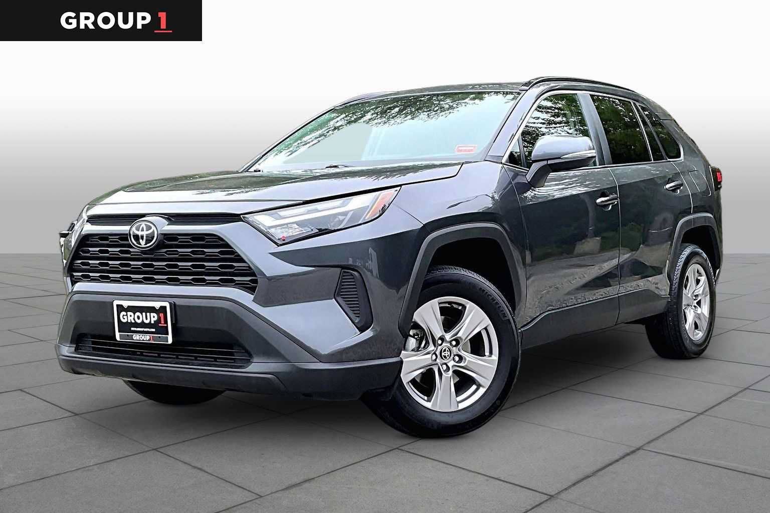 Used 2025 Toyota RAV4 XLE w/ Convenience Package AWD/4WD image 1