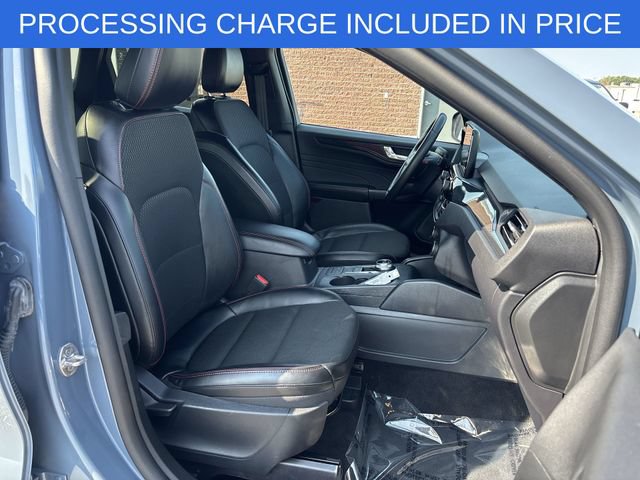 Certified 2025 Ford Escape ST-Line Select AWD/4WD image 14