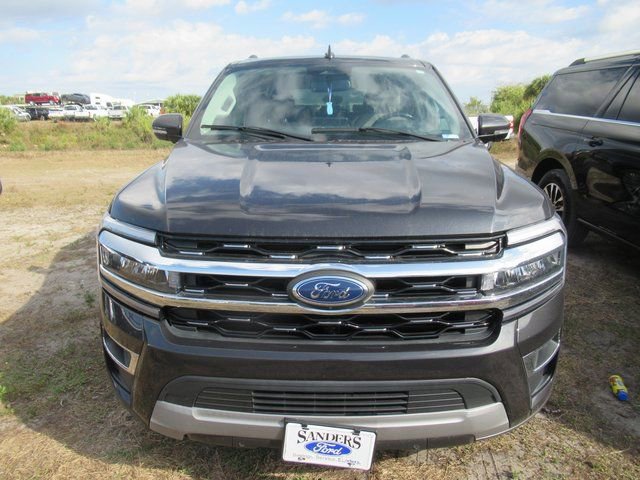 Certified 2022 Ford Expedition Max Limited image 4
