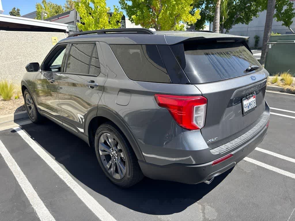 Certified 2023 Ford Explorer XLT w/ Equipment Group 202A RWD image 3