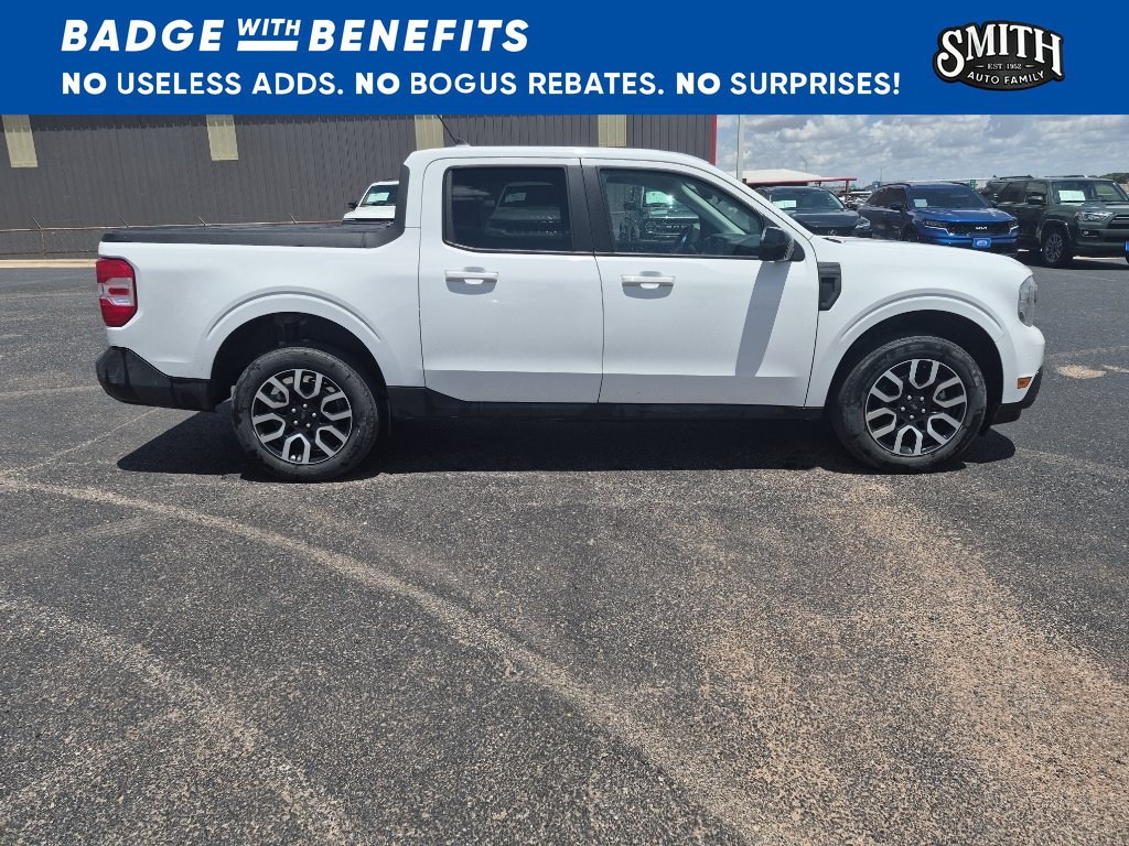 Certified 2024 Ford Maverick Lariat FWD image 3