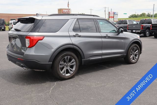 Certified 2024 Ford Explorer XLT w/ Equipment Group 202A AWD/4WD image 4