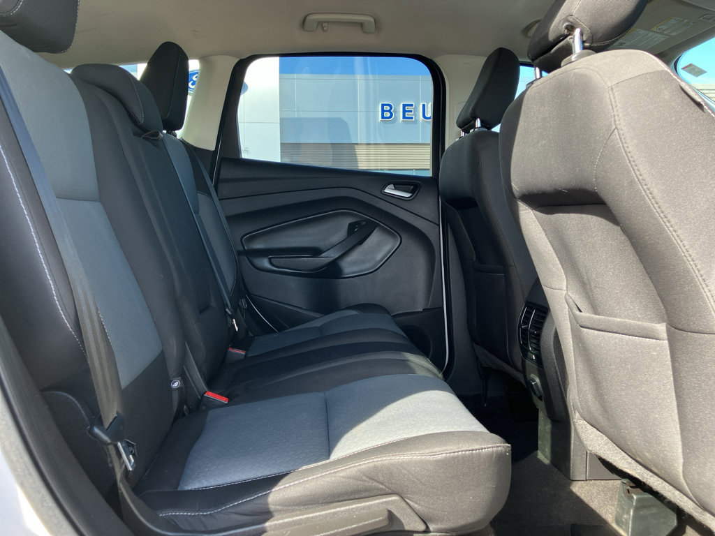 Certified 2018 Ford Escape SE w/ SE Sync 3 Package image 32