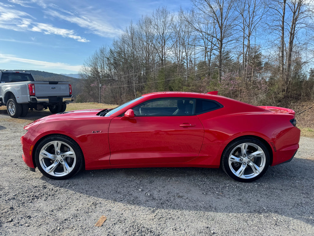 Used 2022 Chevrolet Camaro LT w/ RS Package image 2