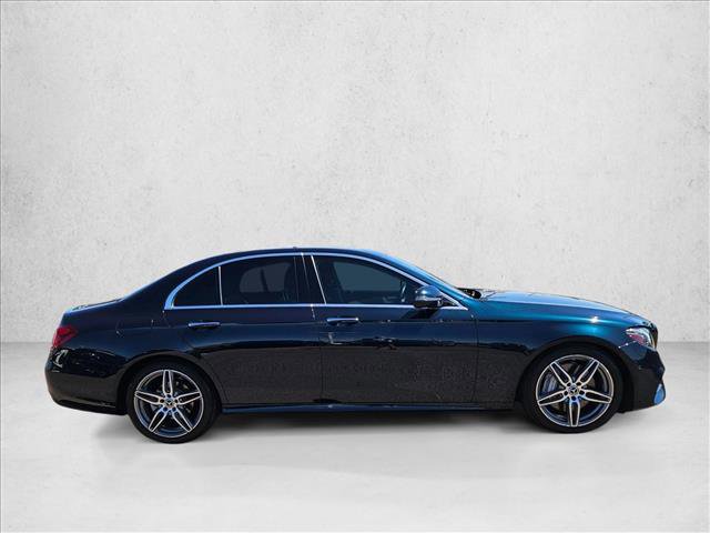 Used 2018 Mercedes-Benz E 300 video 4