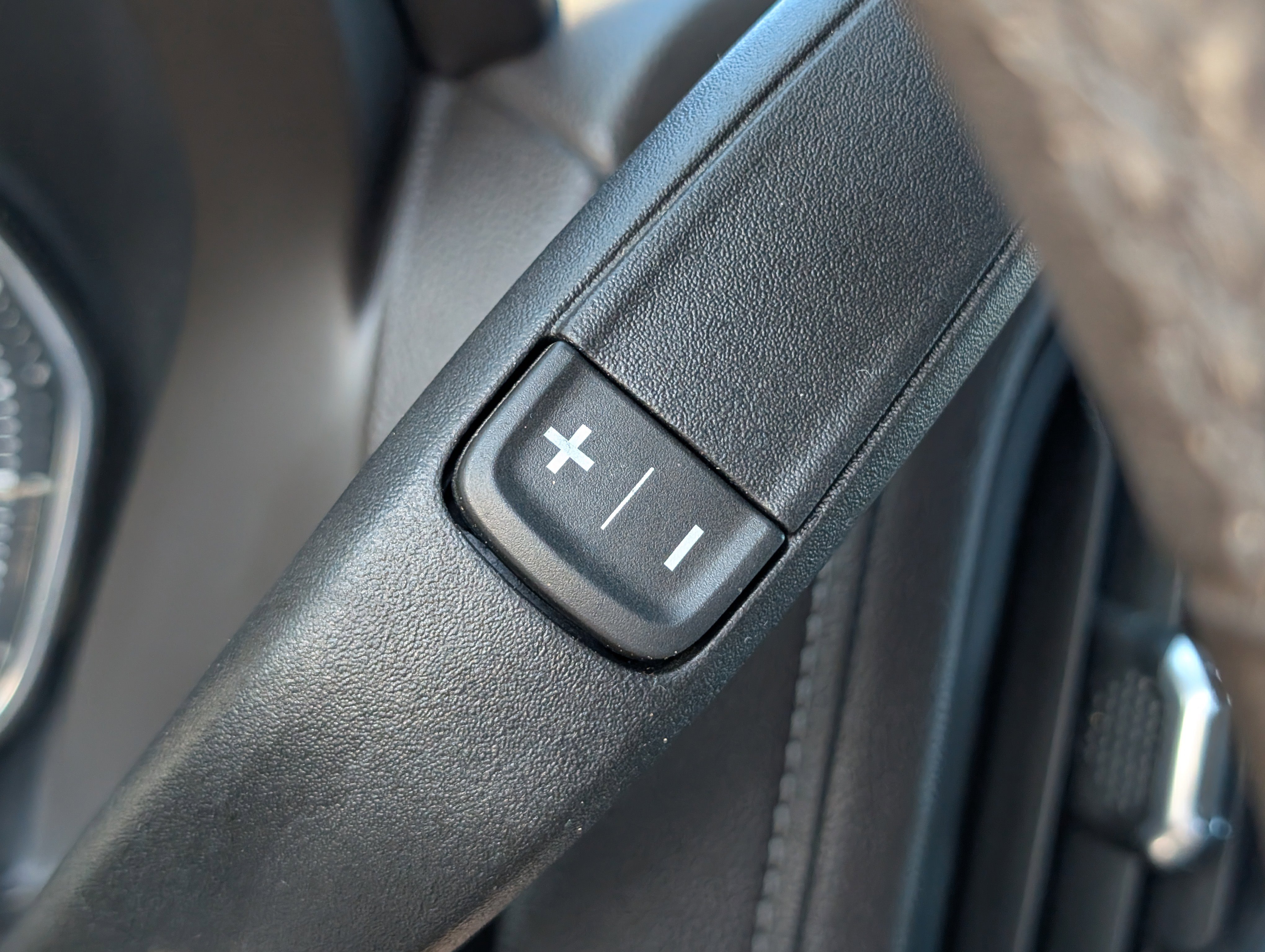 Used 2021 GMC Sierra 1500 SLT w/ X31 Off-Road Package image 26