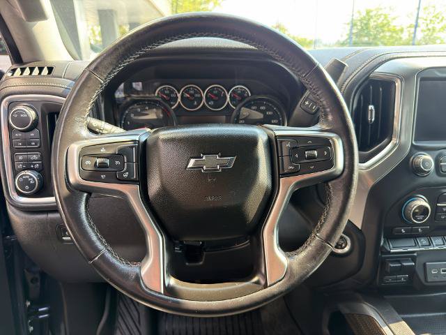 Used 2021 Chevrolet Silverado 1500 LT Trail Boss w/ Bed Protection Package AWD/4WD image 24