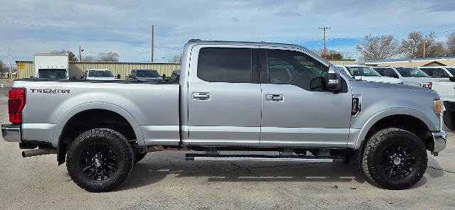 Certified 2021 Ford F350 Lariat w/ Tremor Off-Road Package AWD/4WD image 5