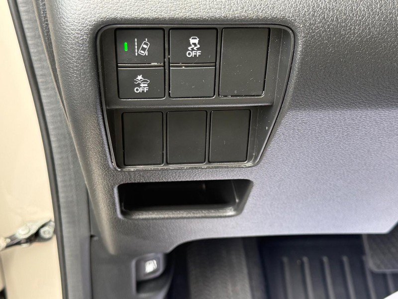 Used 2019 Honda CR-V EX image 29