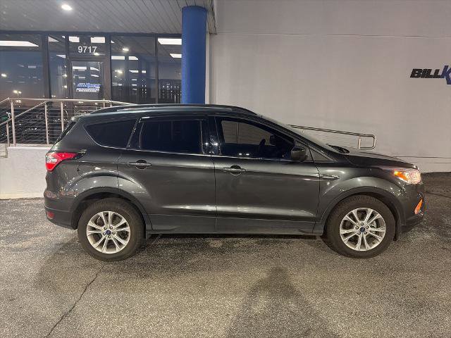 Certified 2018 Ford Escape SE image 2