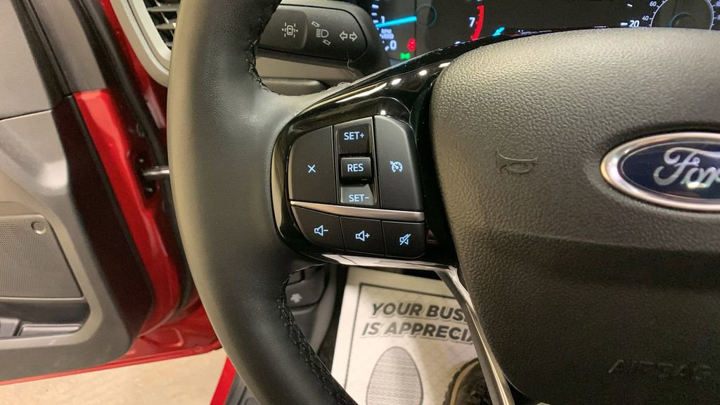 Certified 2022 Ford Escape SEL image 35