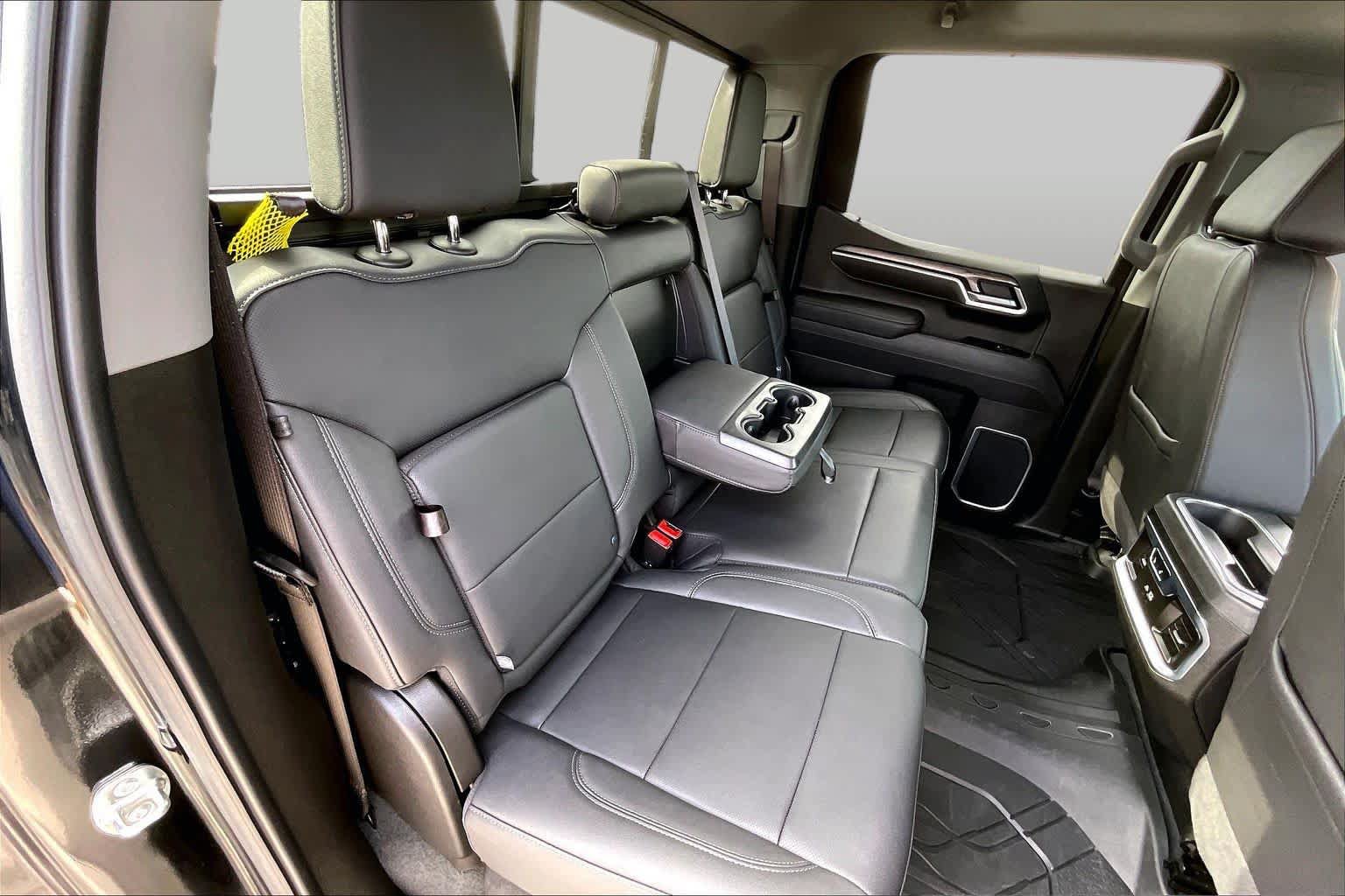 Used 2025 Chevrolet Silverado 1500 LTZ w/ LTZ Premium Texas Edition RWD image 18
