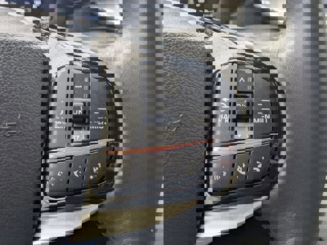 Certified 2025 Ford Explorer Platinum w/ Ultimate Package image 21