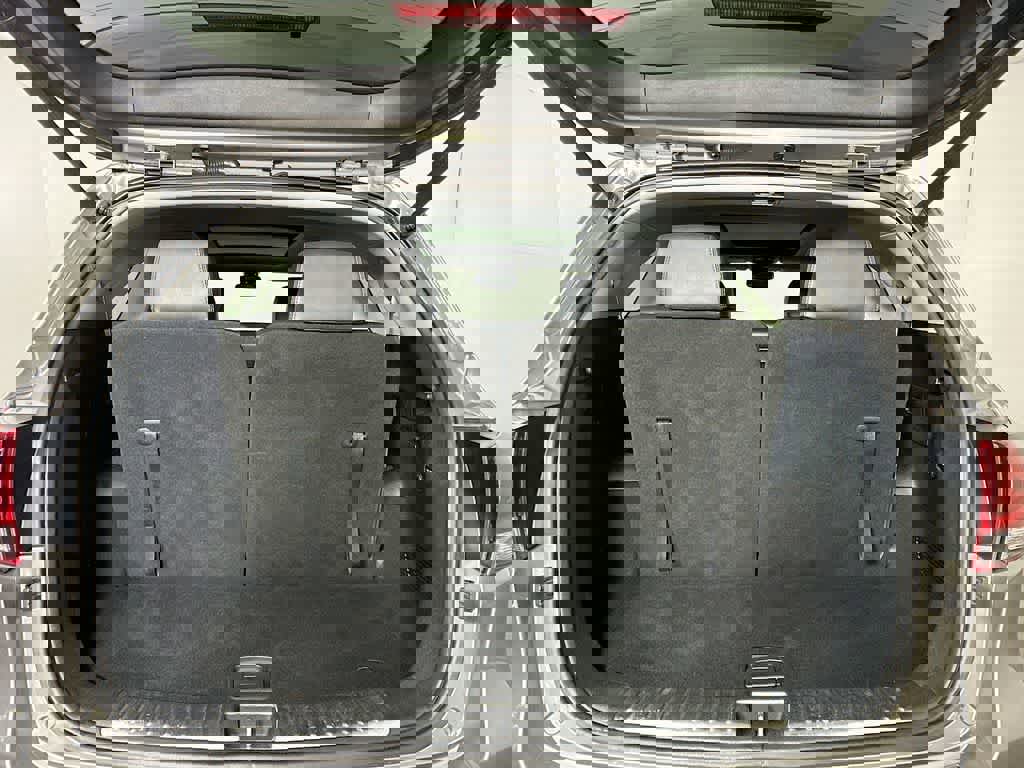 Used 2019 Kia Sorento SX image 21