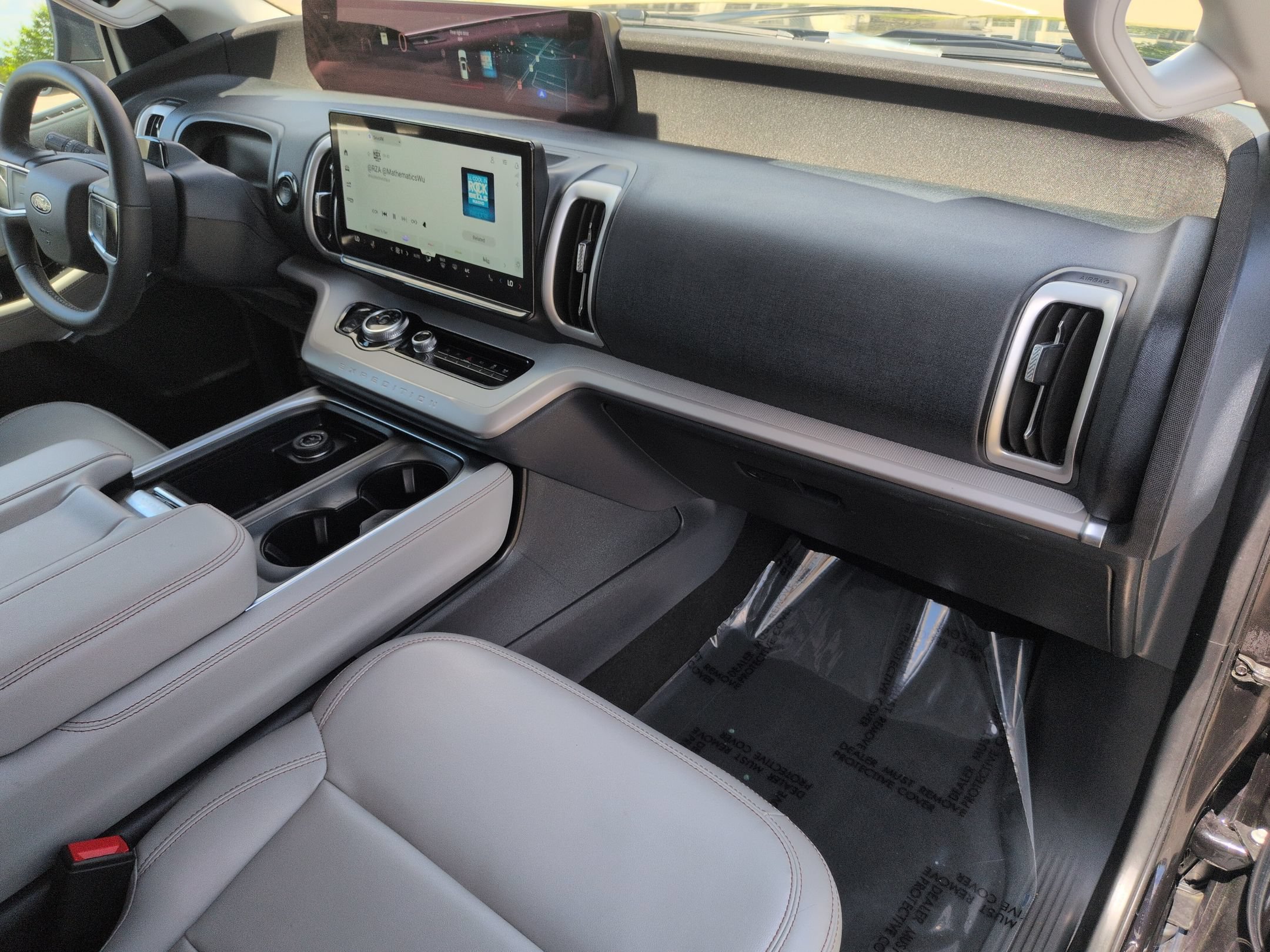 Certified 2025 Ford Expedition Max Active RWD image 38