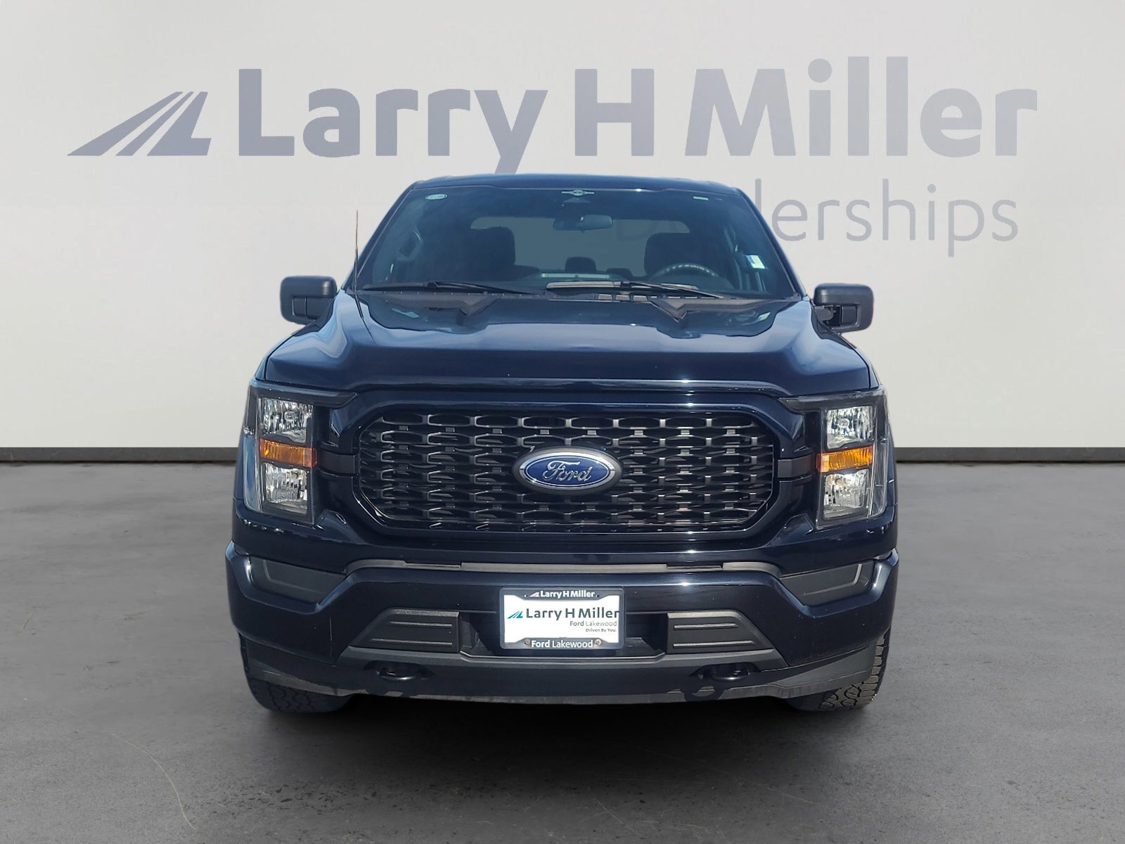 Certified 2023 Ford F150 XL w/ STX Appearance Package image 8