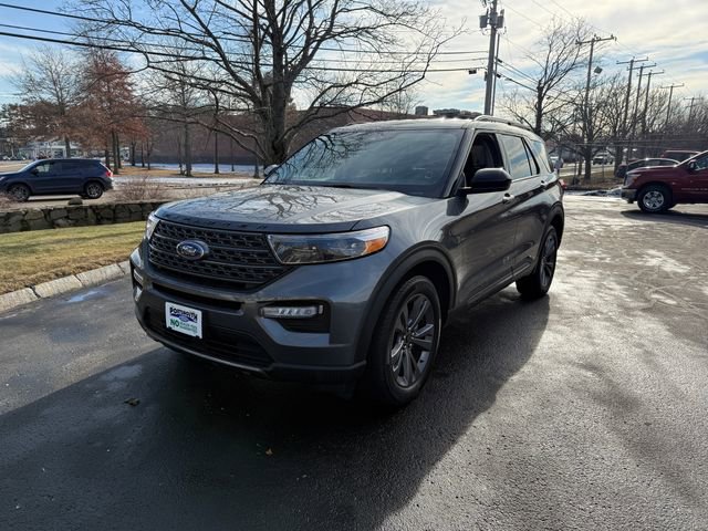 Certified 2022 Ford Explorer XLT w/ Equipment Group 202A image 14