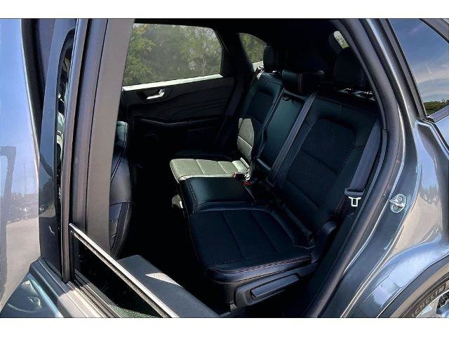 Certified 2025 Ford Escape ST-Line w/ Tech Pack #1 AWD/4WD image 20