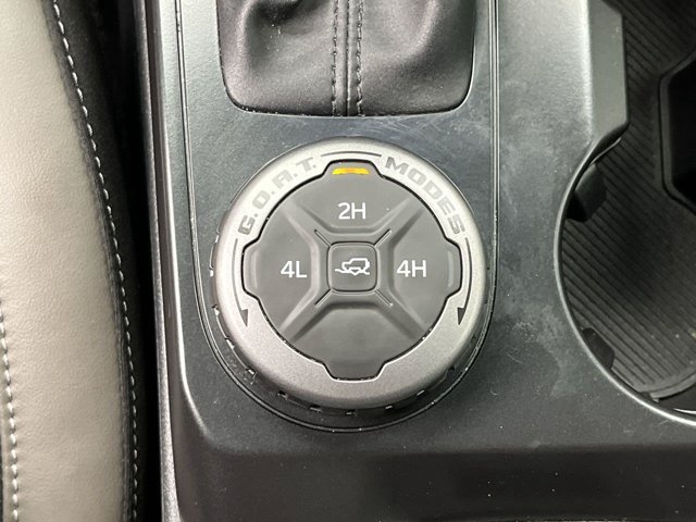 Certified 2025 Ford Bronco Outer Banks AWD/4WD image 17