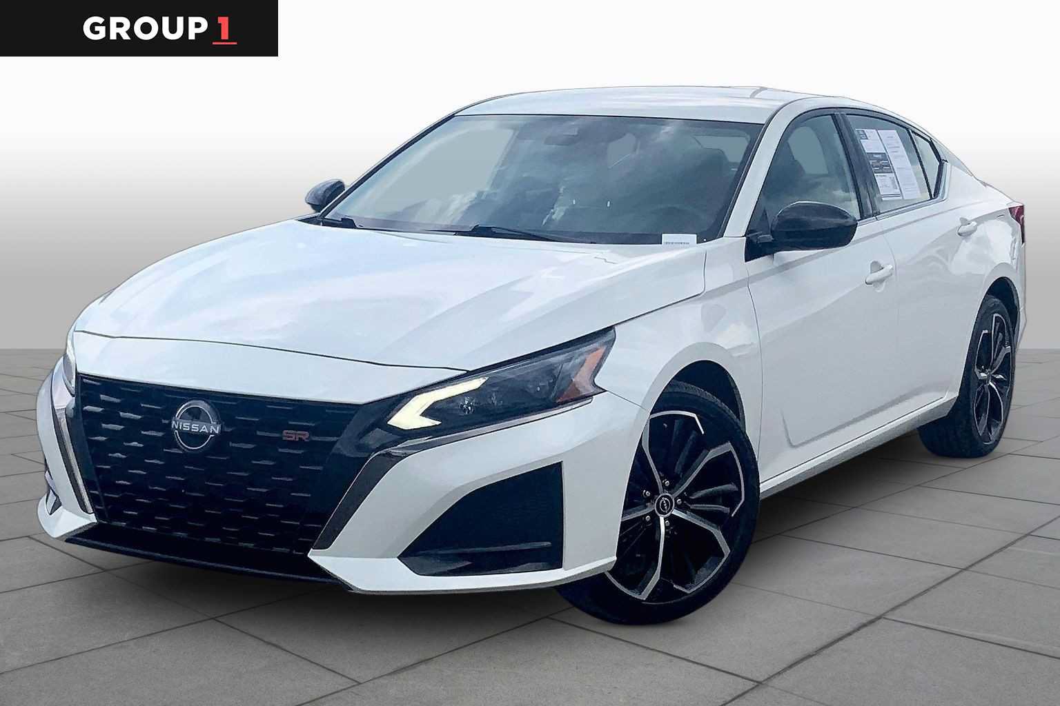 Used 2024 Nissan Altima 2.5 SR