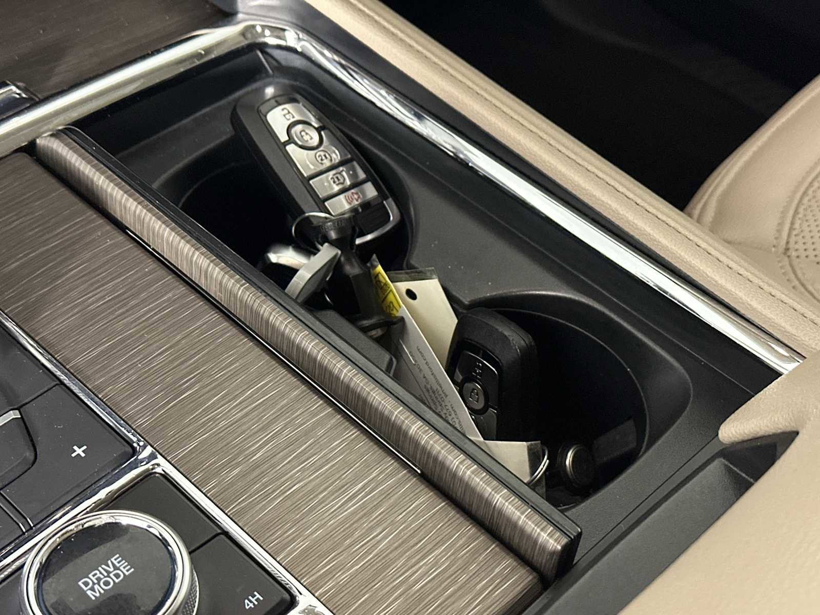 Certified 2024 Ford Expedition Max Limited image 32