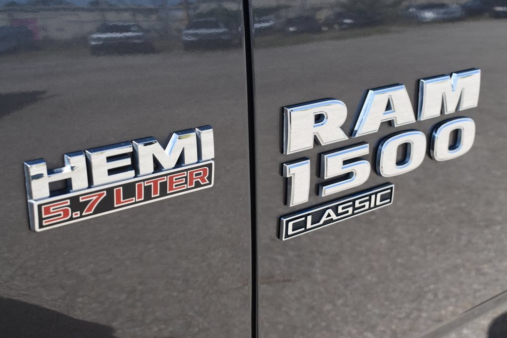 Used 2021 RAM 1500 Classic SLT AWD/4WD image 7