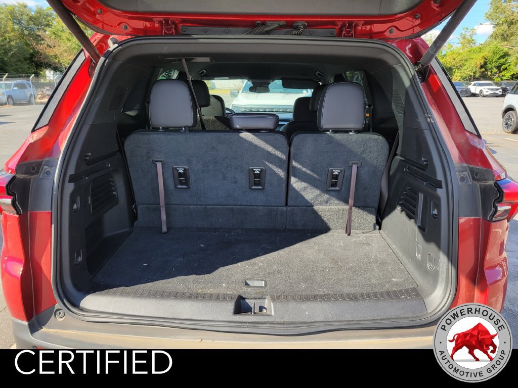 Used 2025 Buick Enclave Preferred AWD/4WD image 12