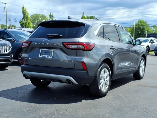 Certified 2023 Ford Escape Active w/ Tech Pack #1 FWD image 4
