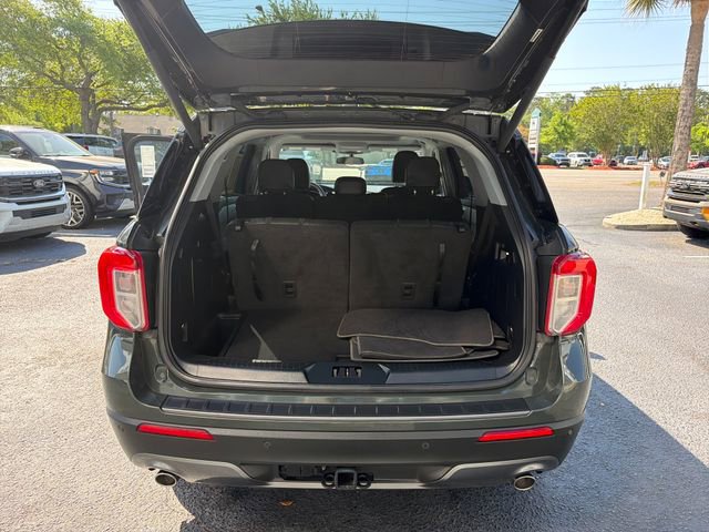 Certified 2023 Ford Explorer XLT w/ Equipment Group 202A AWD/4WD image 11