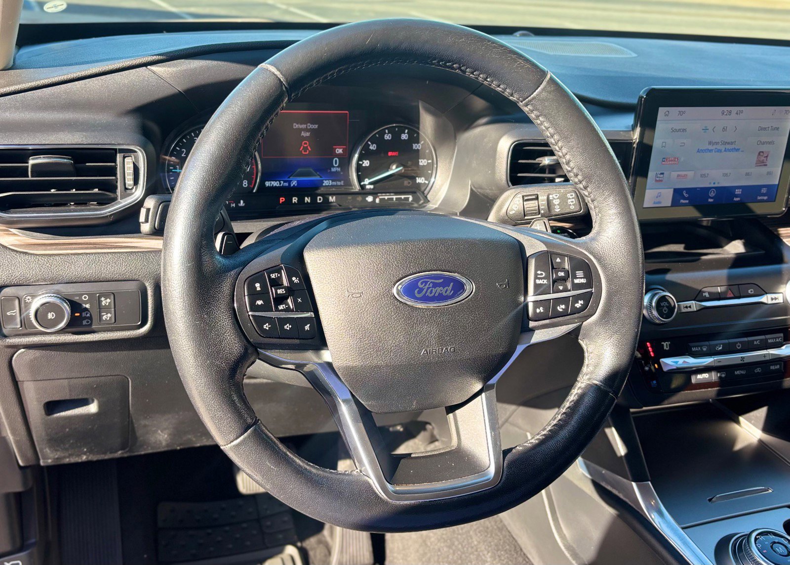 Certified 2020 Ford Explorer Limited image 39