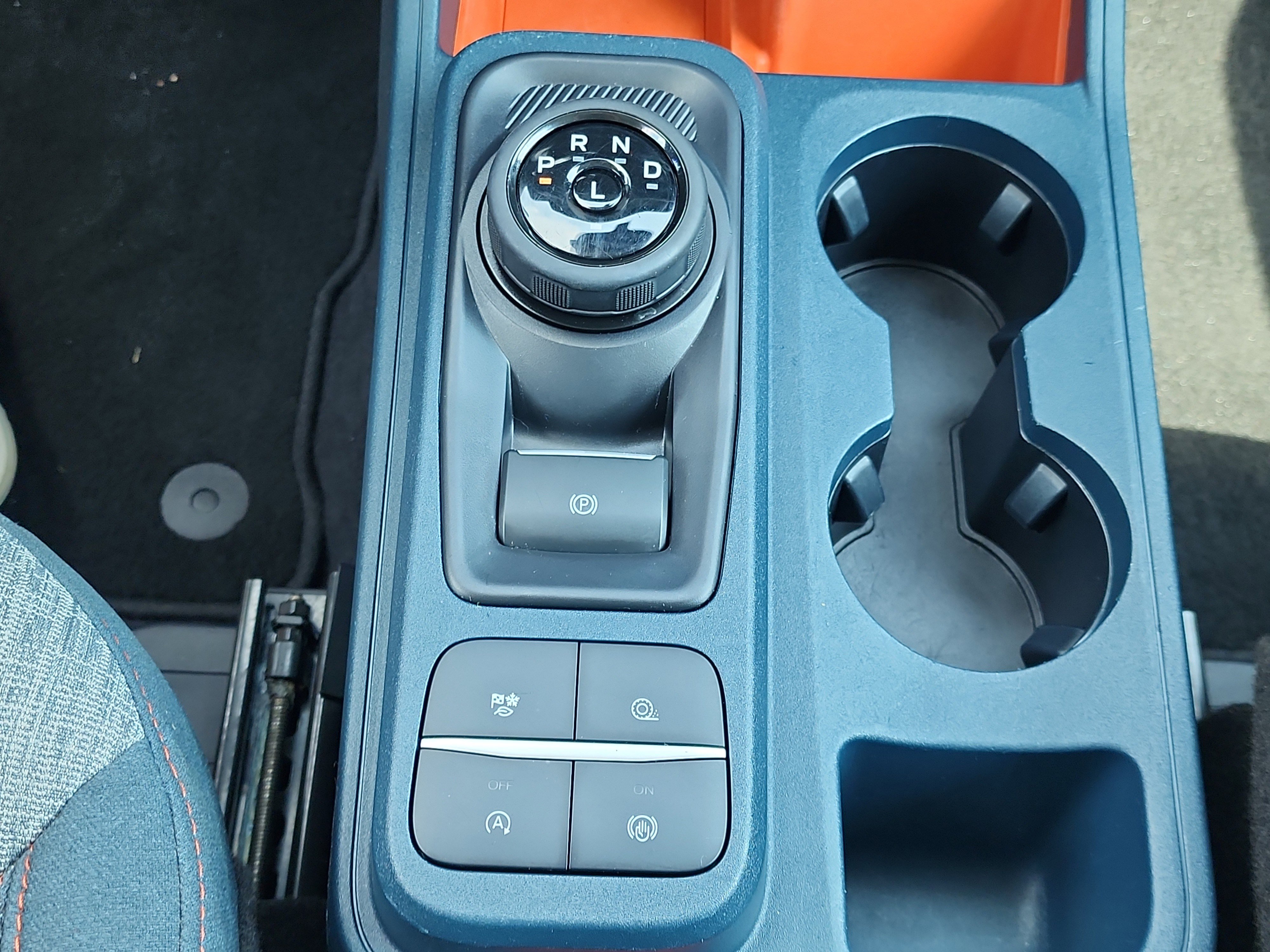 Certified 2022 Ford Maverick XLT w/ Equipment Group 300A Standard image 25