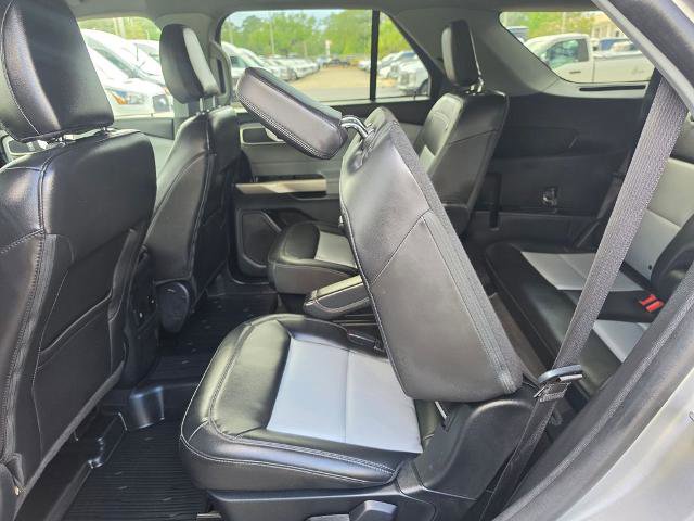 Certified 2022 Ford Explorer XLT w/ Equipment Group 202A RWD image 39